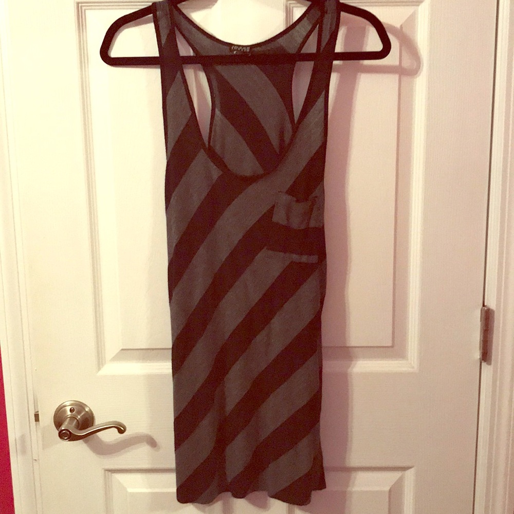 Razorback tank top